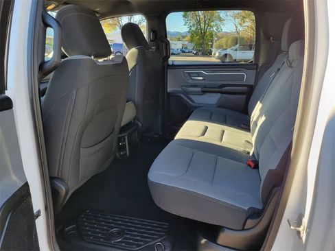 Used 2021 RAM 1500 Big Horn image 13
