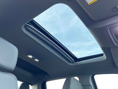 Used 2026 Chevrolet Silverado 3500 LTZ w/ LTZ Plus Package image 18