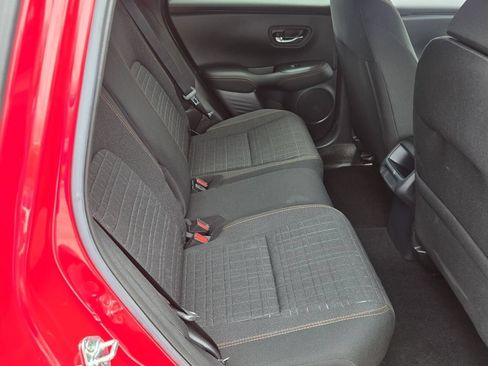Certified 2025 Honda HR-V Sport image 16