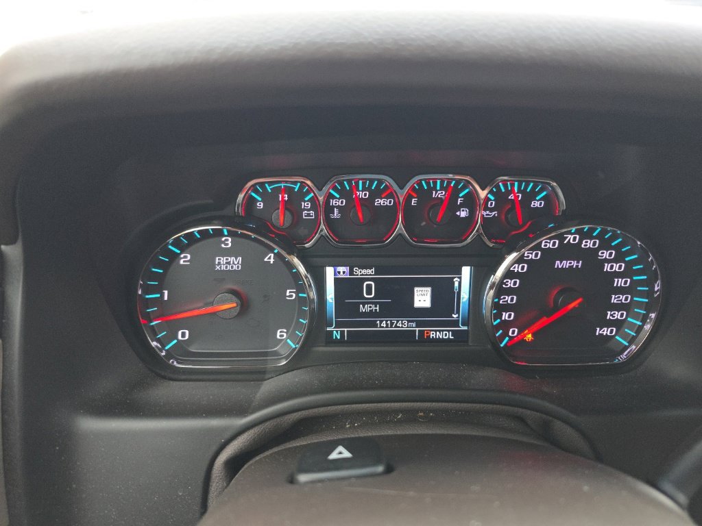Used 2020 GMC Yukon XL SLT w/ Open Road Package RWD image 12