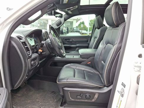 Used 2022 RAM 1500 Limited AWD/4WD image 12