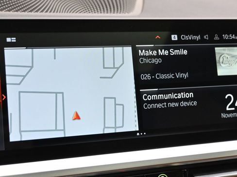 Used 2022 BMW 330i xDrive Sedan w/ Driving Assistance Package image 25