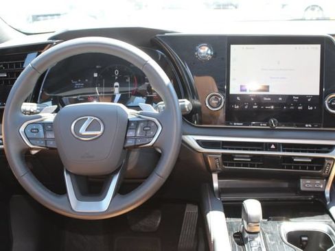 Used 2026 Lexus RX 350 FWD w/ Accessory Package (Z1) image 14