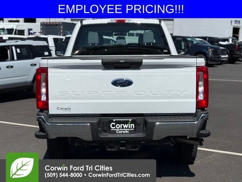 New 2026 Ford F250 XL w/ XL Chrome Package AWD/4WD image 14