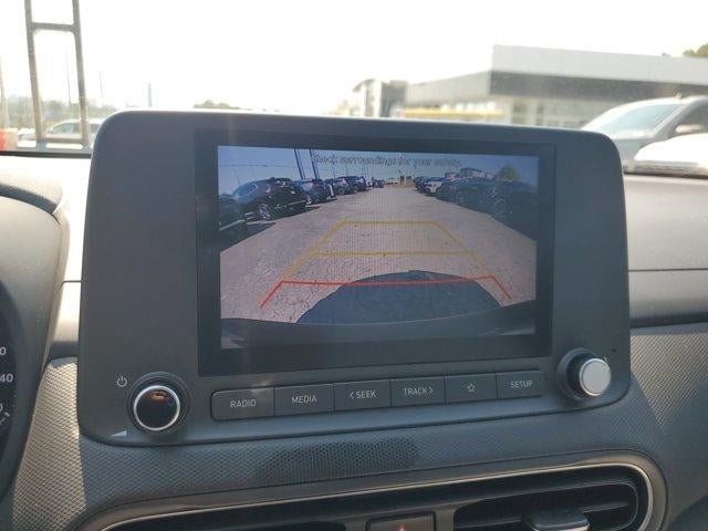 Used 2022 Hyundai Kona SEL FWD image 27