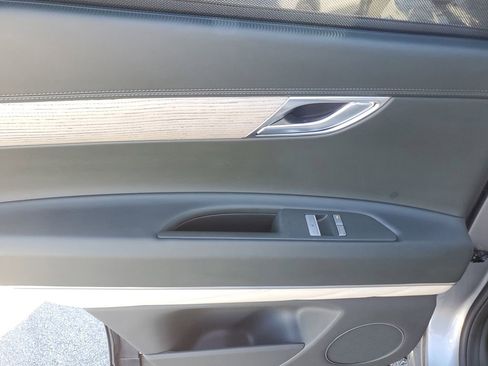 Used 2025 Genesis GV80 2.5T Select image 18