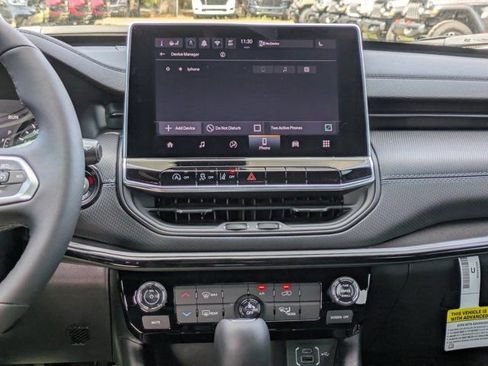 New 2026 Jeep Compass Latitude AWD/4WD image 16