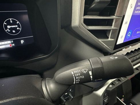 Used 2025 Toyota Tundra Platinum image 23