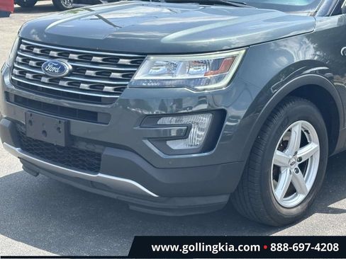 Used 2016 Ford Explorer XLT w/ Equipment Group 202A AWD/4WD image 6