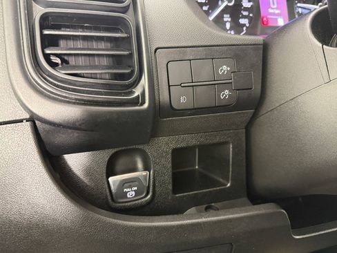 Used 2026 RAM ProMaster 2500 w/ Convenience Group FWD image 23