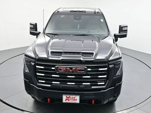 New 2026 GMC Sierra 3500 AT4 image 4