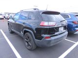 Used 2019 Jeep Cherokee Latitude Plus image 3