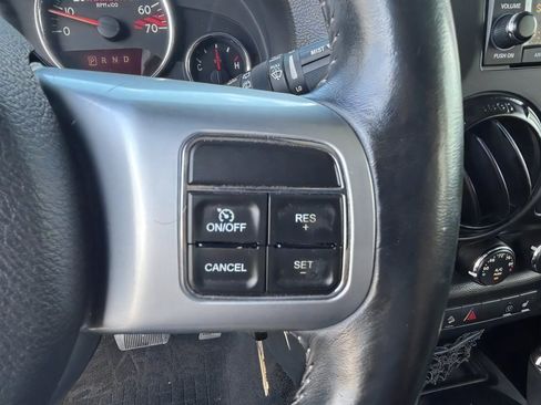 Used 2014 Jeep Wrangler Unlimited Rubicon AWD/4WD image 22
