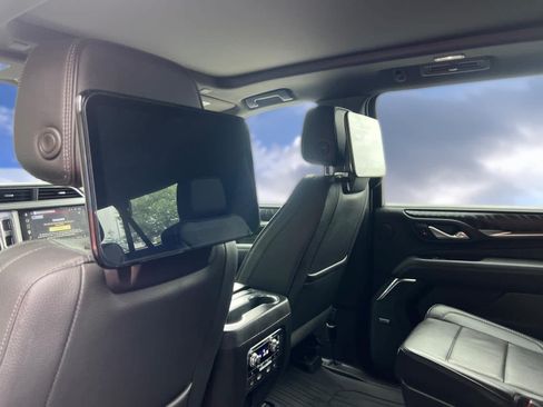 Certified 2023 GMC Yukon XL Denali w/ Denali Reserve Package AWD/4WD image 29