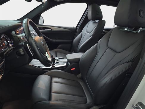 Used 2018 BMW X3 M40i image 18