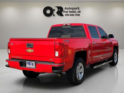 Used 2017 Chevrolet Silverado 1500 LTZ Z71 w/ LTZ Plus Package image 5