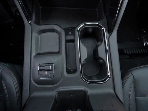 Used 2026 GMC Sierra 2500 AT4 image 25