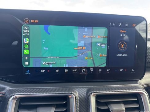 Used 2024 Ford Mustang Premium image 3