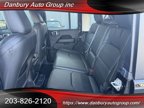 Used 2023 Jeep Wrangler Unlimited Sahara w/ Cold Weather Group image 9