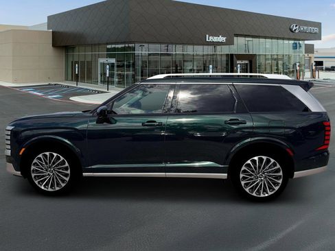 New 2026 Hyundai Palisade Calligraphy FWD image 3