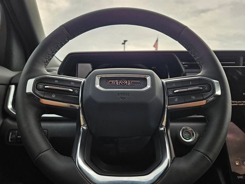 New 2026 GMC Terrain Elevation w/ Elevation Premium Package AWD/4WD image 11