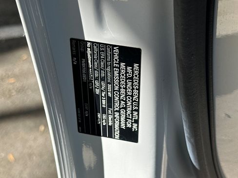 Used 2023 Mercedes-Benz EQS 450+ SUV image 28