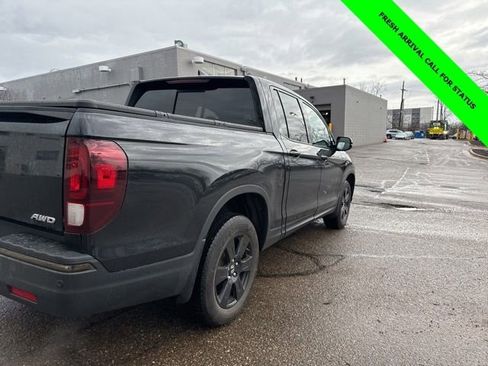 Used 2018 Honda Ridgeline Black Edition image 9