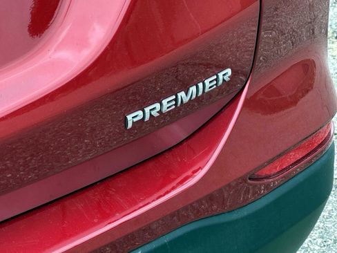 Certified 2024 Chevrolet Equinox Premier image 9