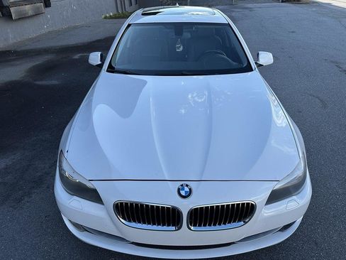 Used 2013 BMW 528i xDrive Sedan AWD/4WD image 9