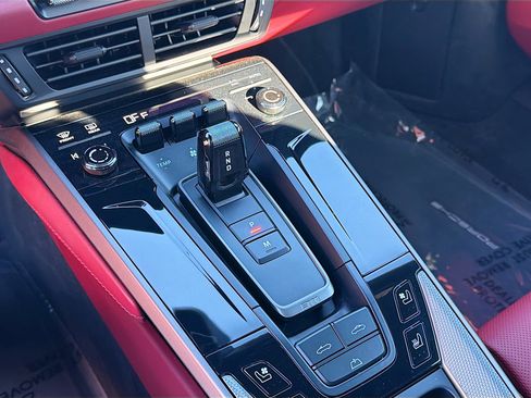 Used 2025 Porsche 911 Carrera image 26