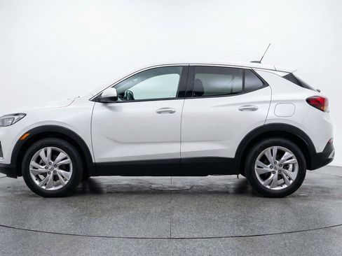 Used 2025 Buick Encore GX Preferred FWD image 5