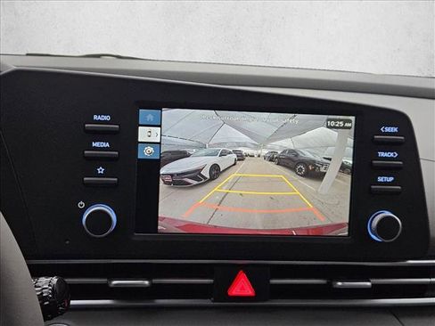 New 2026 Hyundai Elantra SEL Sport Premium image 19