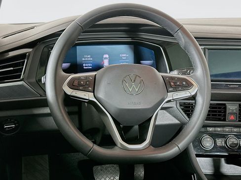 Used 2022 Volkswagen Jetta SE FWD image 18