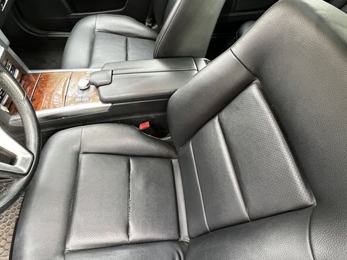 Used 2014 Mercedes-Benz E 350 4MATIC Wagon image 16