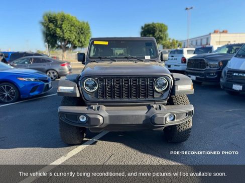 Used 2025 Jeep Wrangler Unlimited Sport S 4xe AWD/4WD image 9