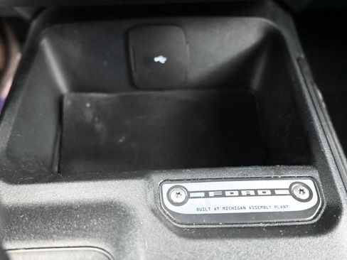 Certified 2022 Ford Bronco Base image 4