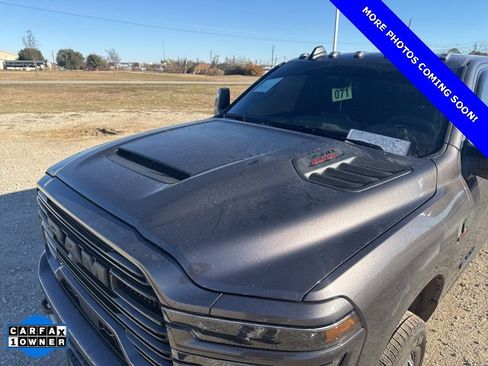 Used 2025 RAM 3500 Laramie image 8