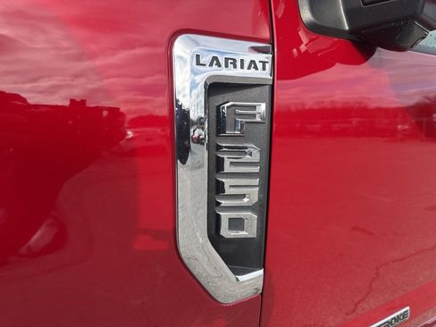 Used 2021 Ford F250 Lariat w/ Lariat Ultimate Package image 38