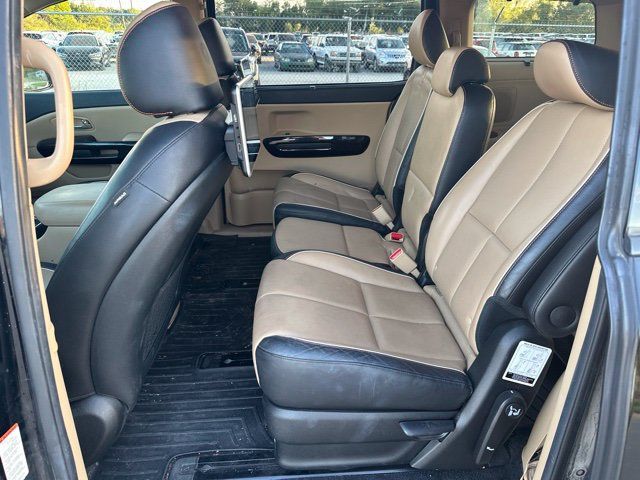 Used 2020 Kia Sedona SX FWD image 9