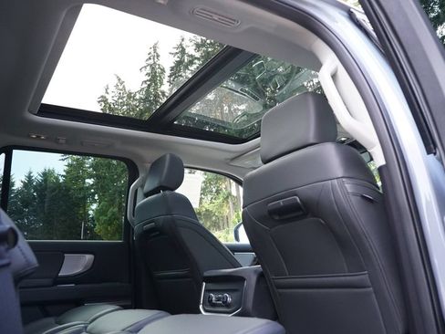 New 2026 Ford Expedition Active AWD/4WD image 25