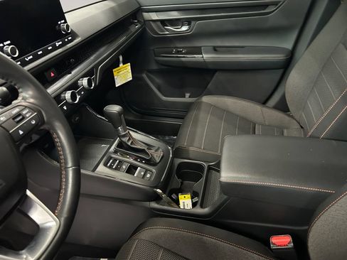 Used 2023 Honda CR-V Sport image 10