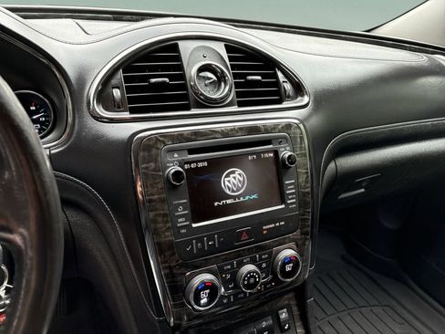 Used 2013 Buick Enclave Leather FWD image 13