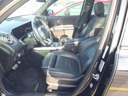 Used 2020 Mercedes-Benz GLB 250 image 5