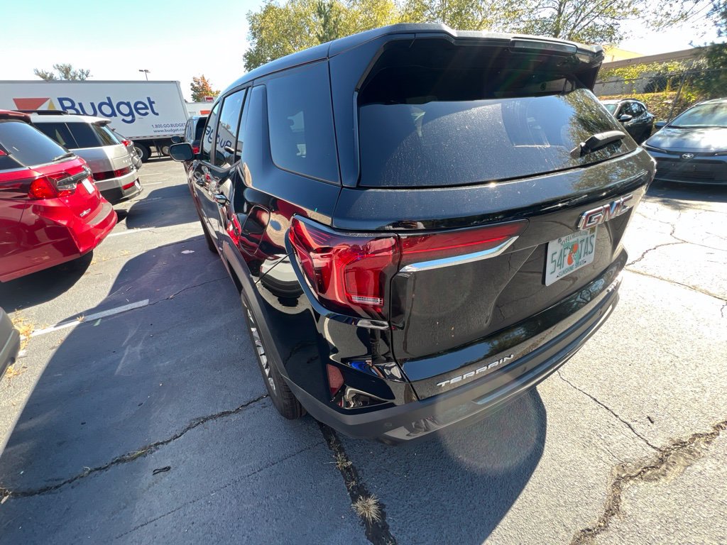 Used 2026 GMC Terrain Elevation FWD image 5