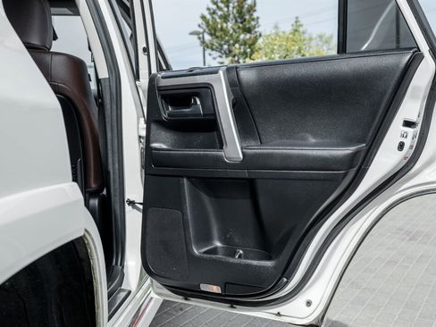 Used 2020 Toyota 4Runner Limited image 38