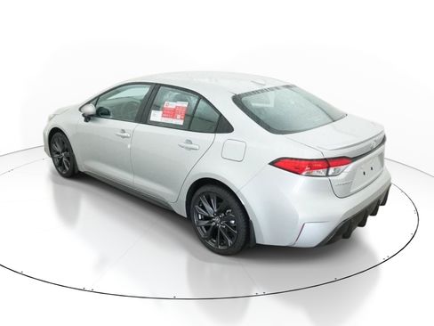 New 2026 Toyota Corolla SE FWD image 5