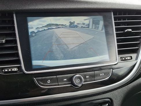 Used 2020 Buick Encore Preferred w/ Safety Package FWD image 17