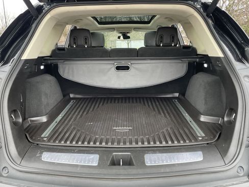 Used 2019 Cadillac XT5 Luxury image 17