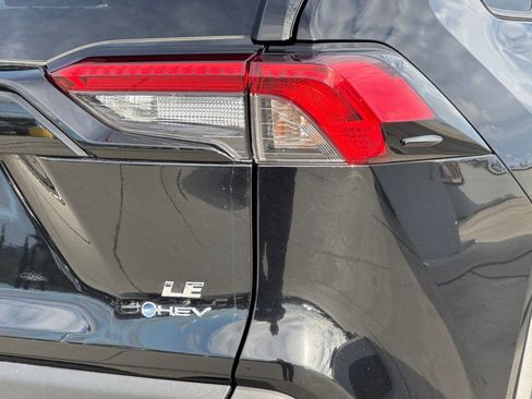 Used 2025 Toyota RAV4 LE image 11