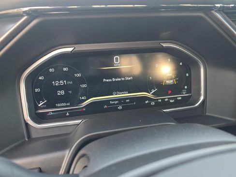 Used 2023 GMC Sierra 1500 AT4X image 17